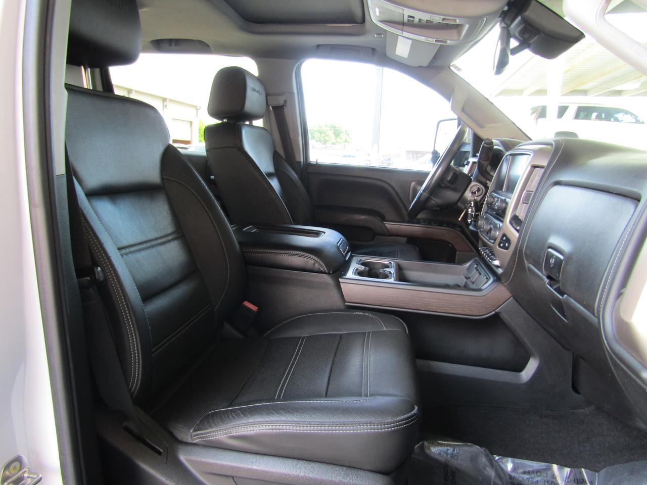2018 GMC Sierra 2500HD 4WD Crew Cab 153.7 Denali Grand Prairie TX