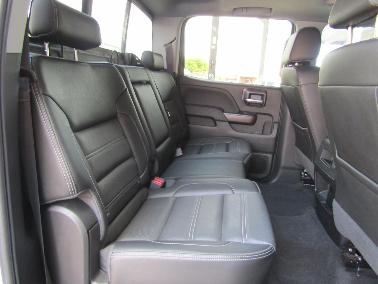 2018 GMC Sierra 2500HD 4WD Crew Cab 153.7 Denali Grand Prairie TX