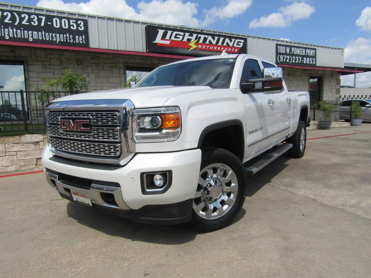 2018 GMC Sierra 2500HD 4WD Crew Cab 153.7 Denali