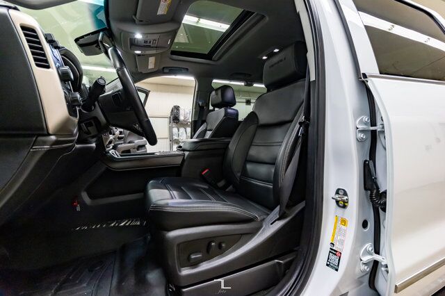 2018 GMC Sierra 2500HD 4x4 Crew Cab Denali HD Diesel Leather Roof Nav Red Deer AB