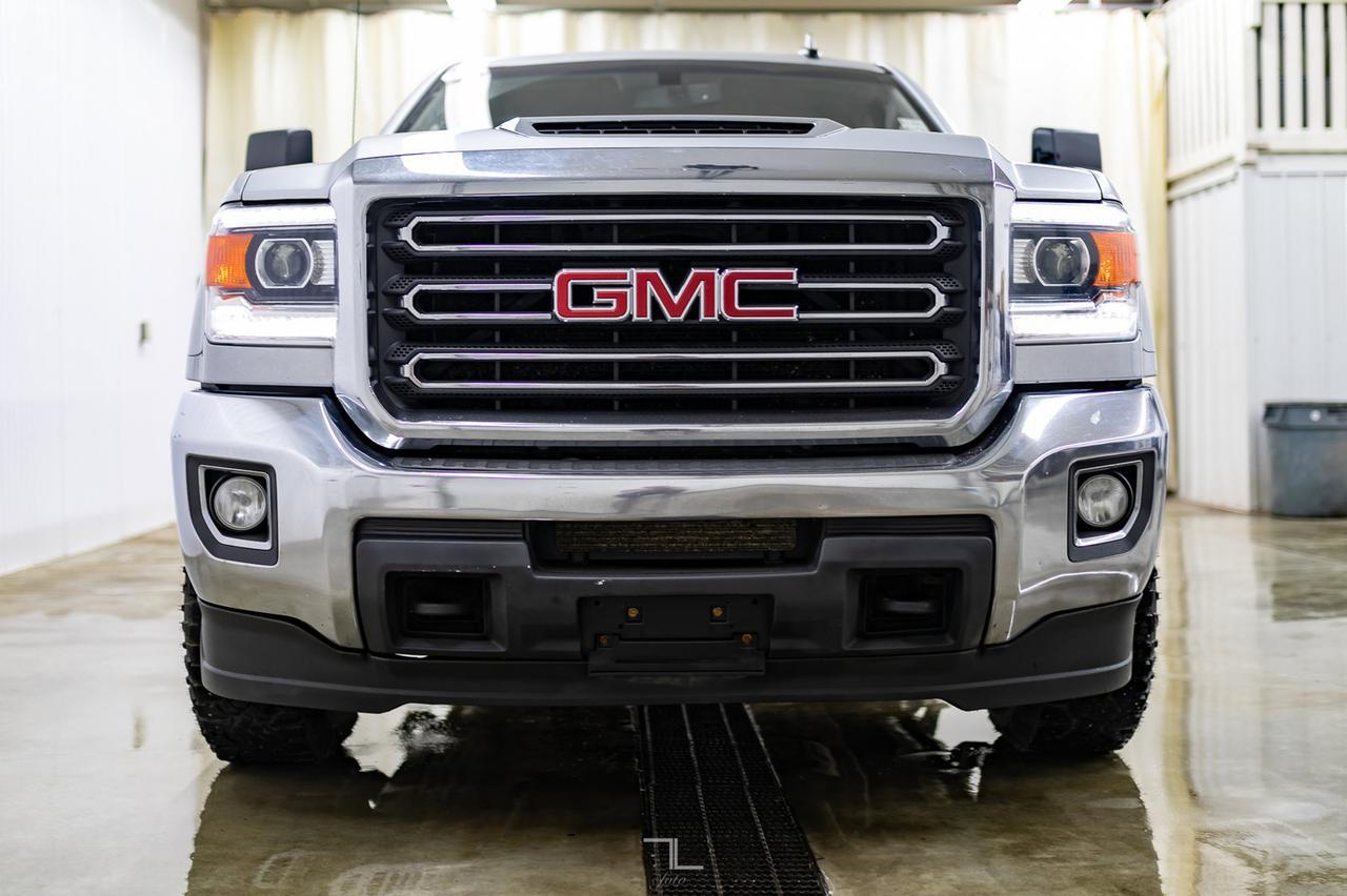 2018 GMC Sierra 2500HD 4x4 Crew Cab SLE Diesel Leather BCam Red Deer AB