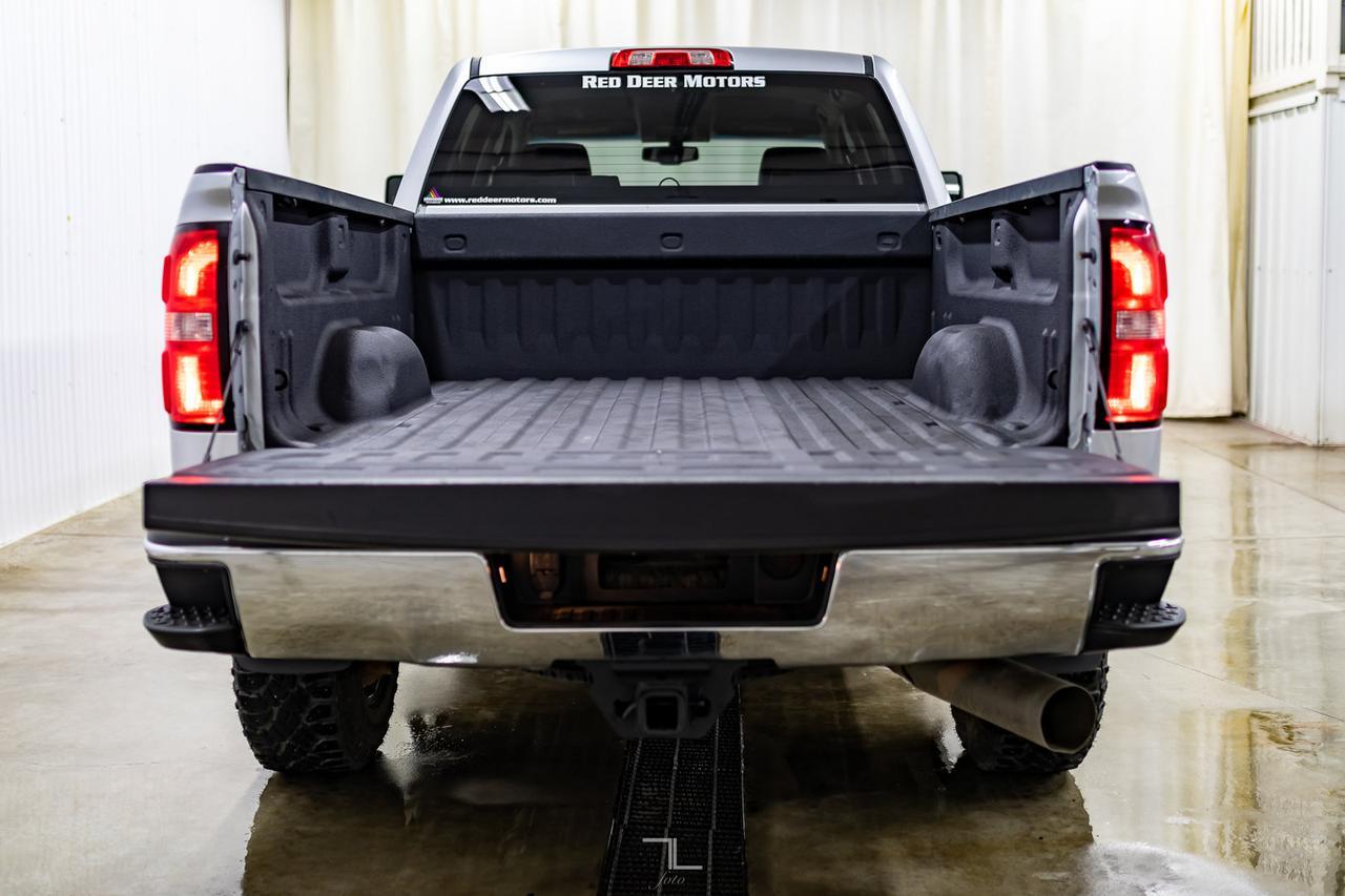 2018 GMC Sierra 2500HD 4x4 Crew Cab SLE Diesel Leather BCam Red Deer AB