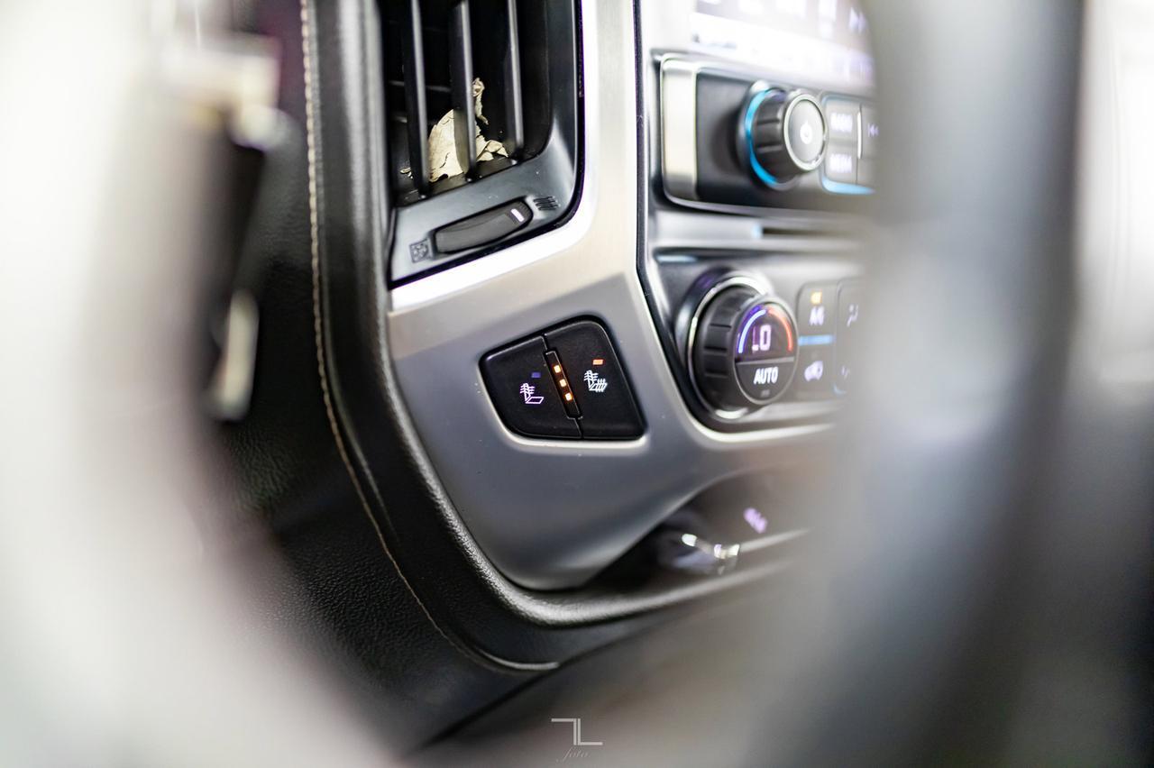 2018 GMC Sierra 2500HD 4x4 Crew Cab SLE Diesel Leather BCam Red Deer AB