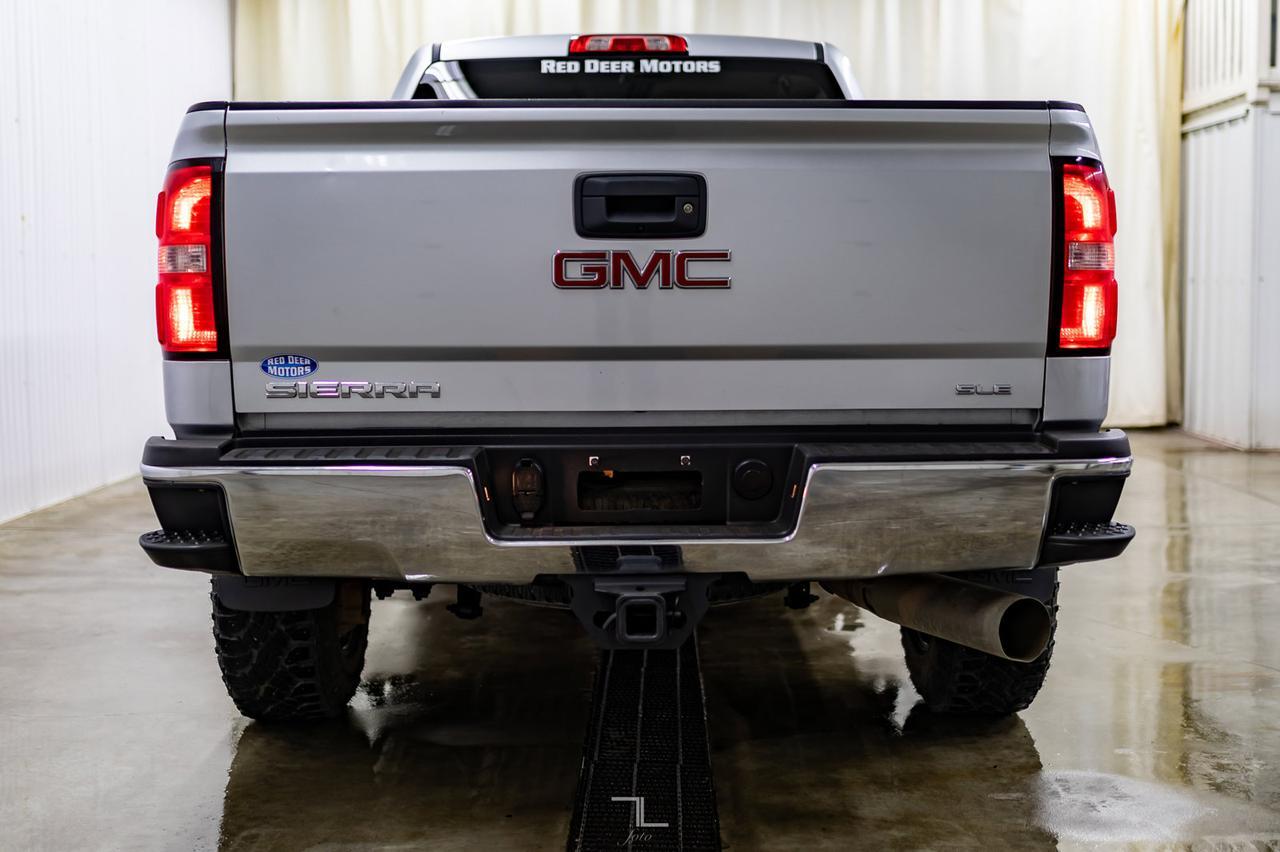 2018 GMC Sierra 2500HD 4x4 Crew Cab SLE Diesel Leather BCam Red Deer AB