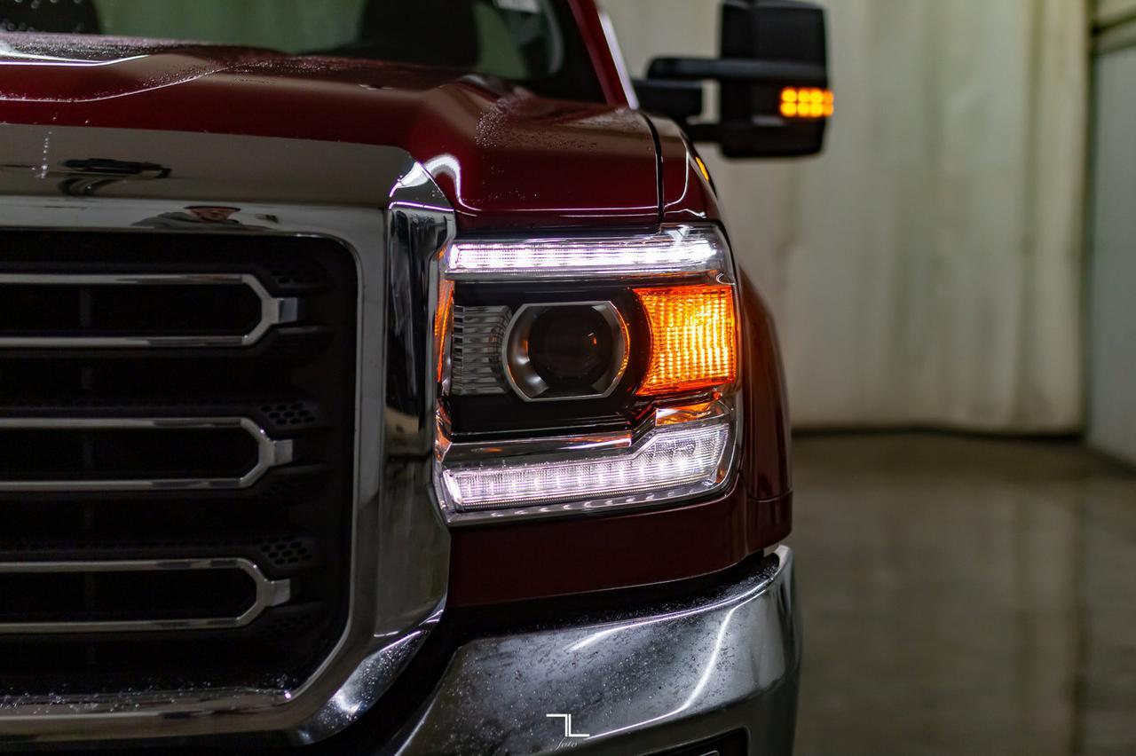 2018 GMC Sierra 2500HD 4x4 Crew Cab SLE Leather BCam Red Deer AB