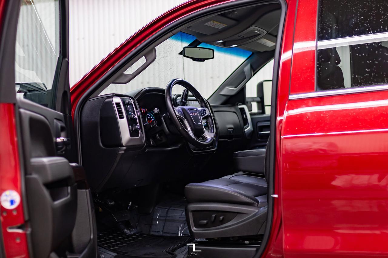 2018 GMC Sierra 2500HD 4x4 Crew Cab SLE Leather BCam Red Deer AB