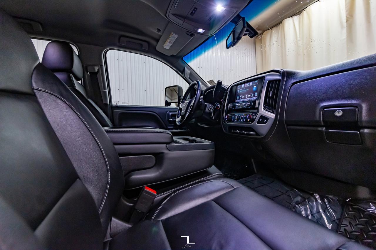 2018 GMC Sierra 2500HD 4x4 Crew Cab SLE Leather BCam Red Deer AB