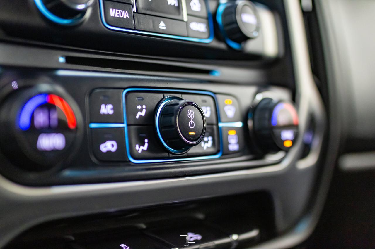 2018 GMC Sierra 2500HD 4x4 Crew Cab SLE Leather BCam Red Deer AB