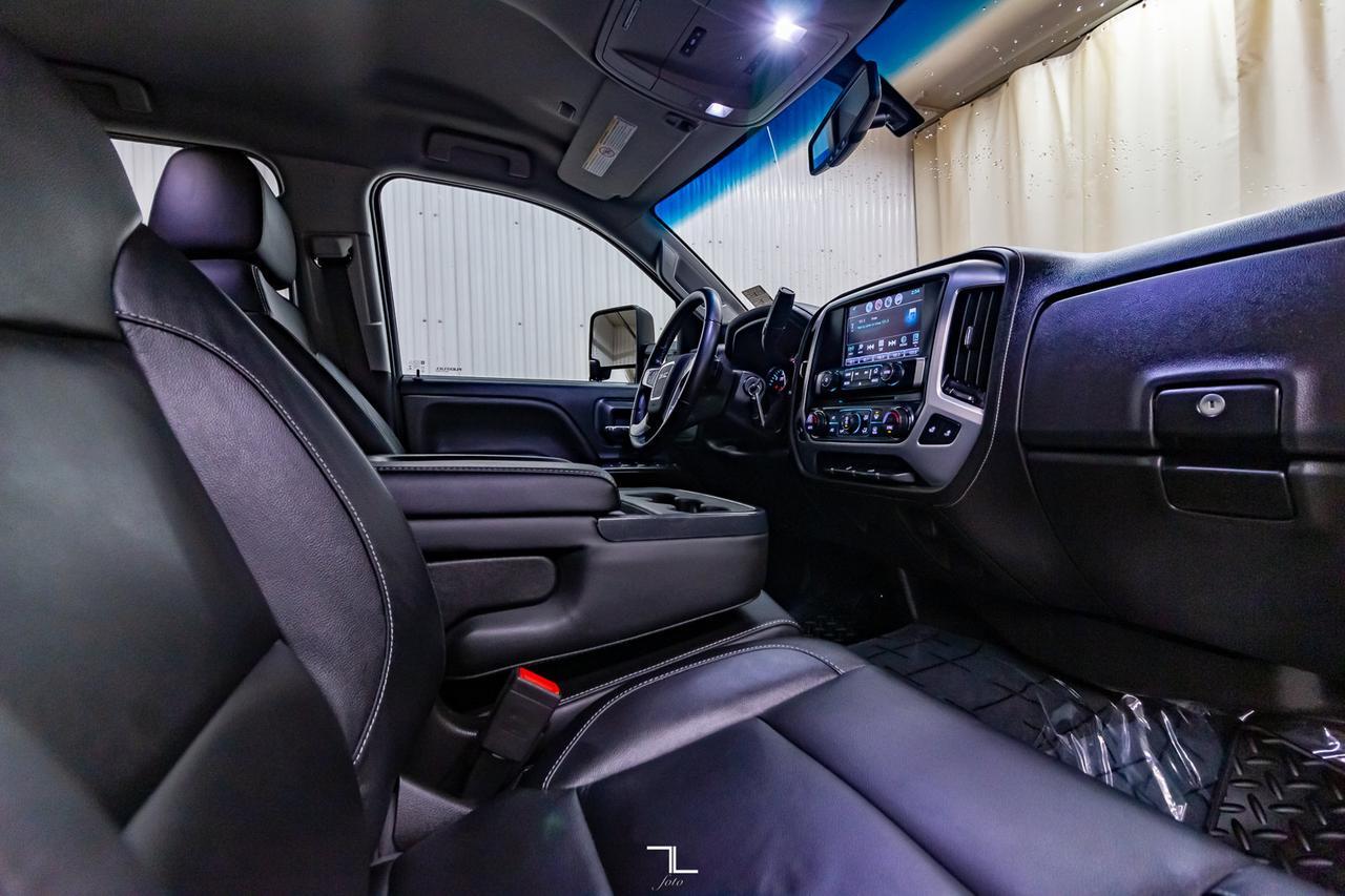 2018 GMC Sierra 2500HD 4x4 Crew Cab SLE Leather BCam Red Deer AB