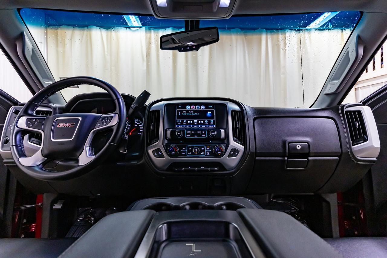 2018 GMC Sierra 2500HD 4x4 Crew Cab SLE Leather BCam Red Deer AB
