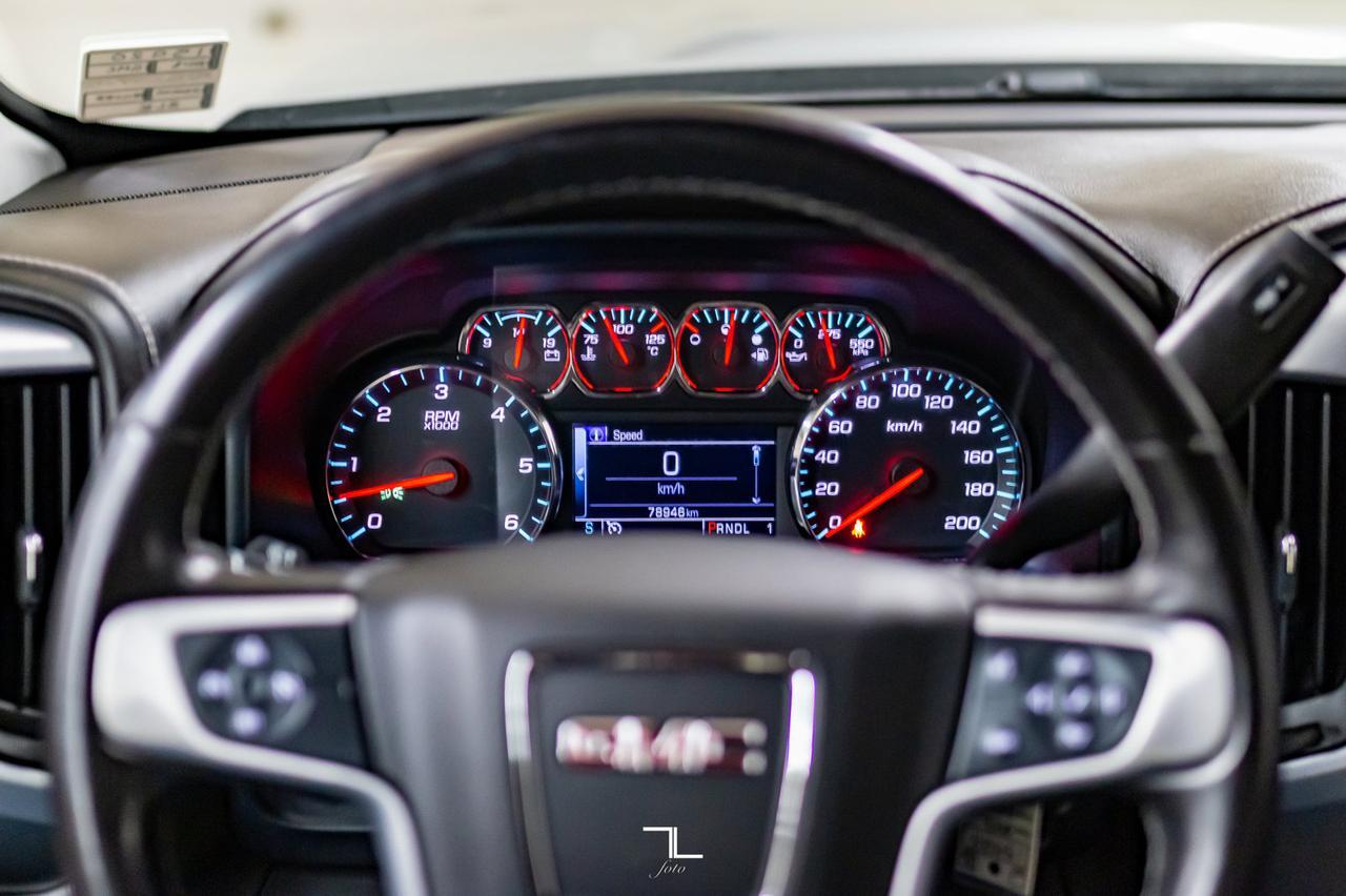 2018 GMC Sierra 2500HD 4x4 Crew Cab SLE Z71 BCam Red Deer AB