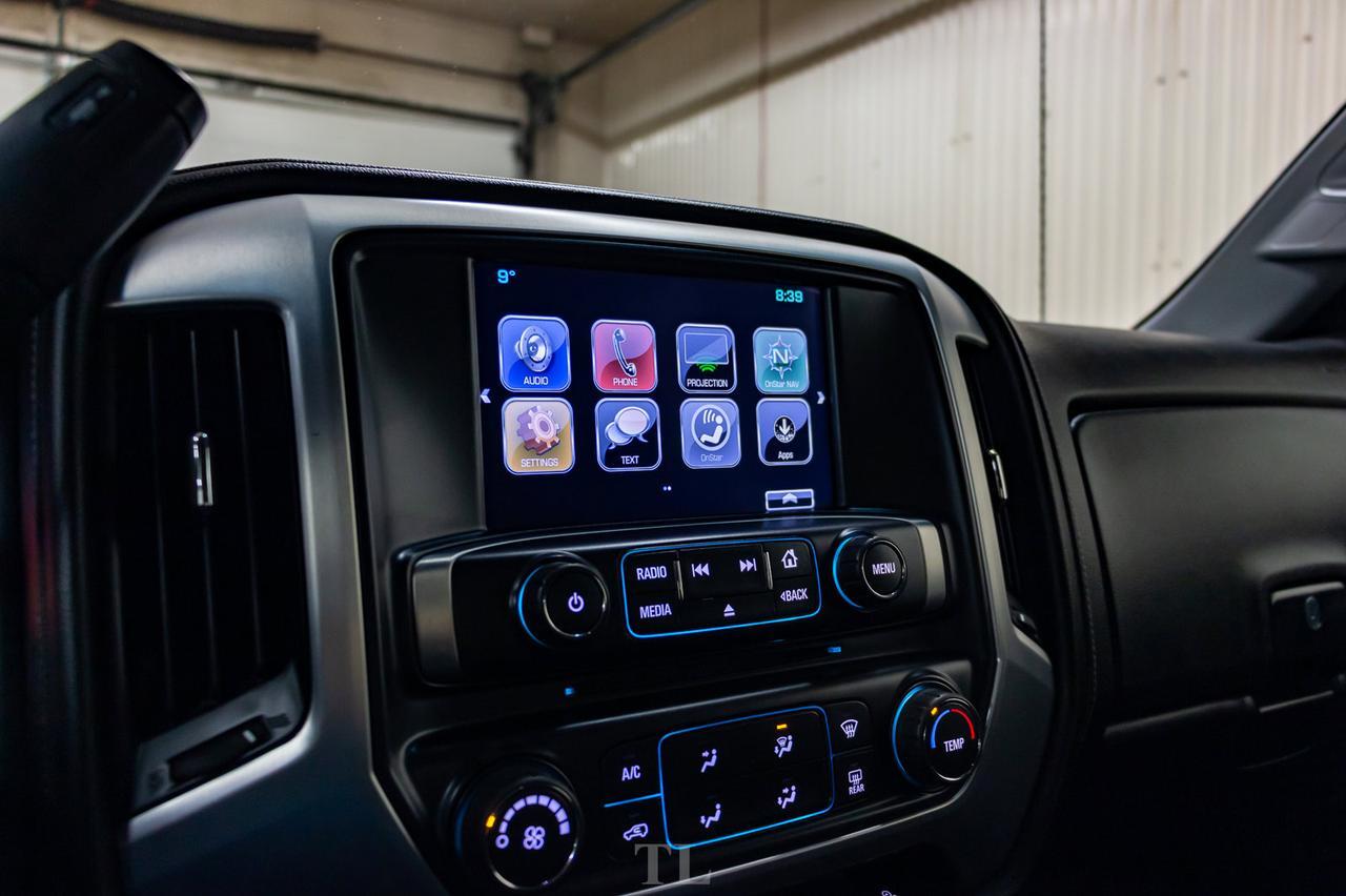 2018 GMC Sierra 2500HD 4x4 Crew Cab SLE Z71 BCam Red Deer AB