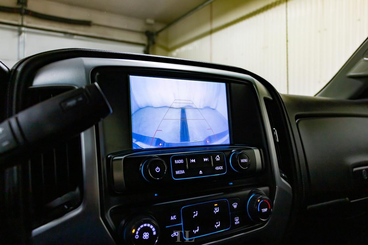 2018 GMC Sierra 2500HD 4x4 Crew Cab SLE Z71 BCam Red Deer AB