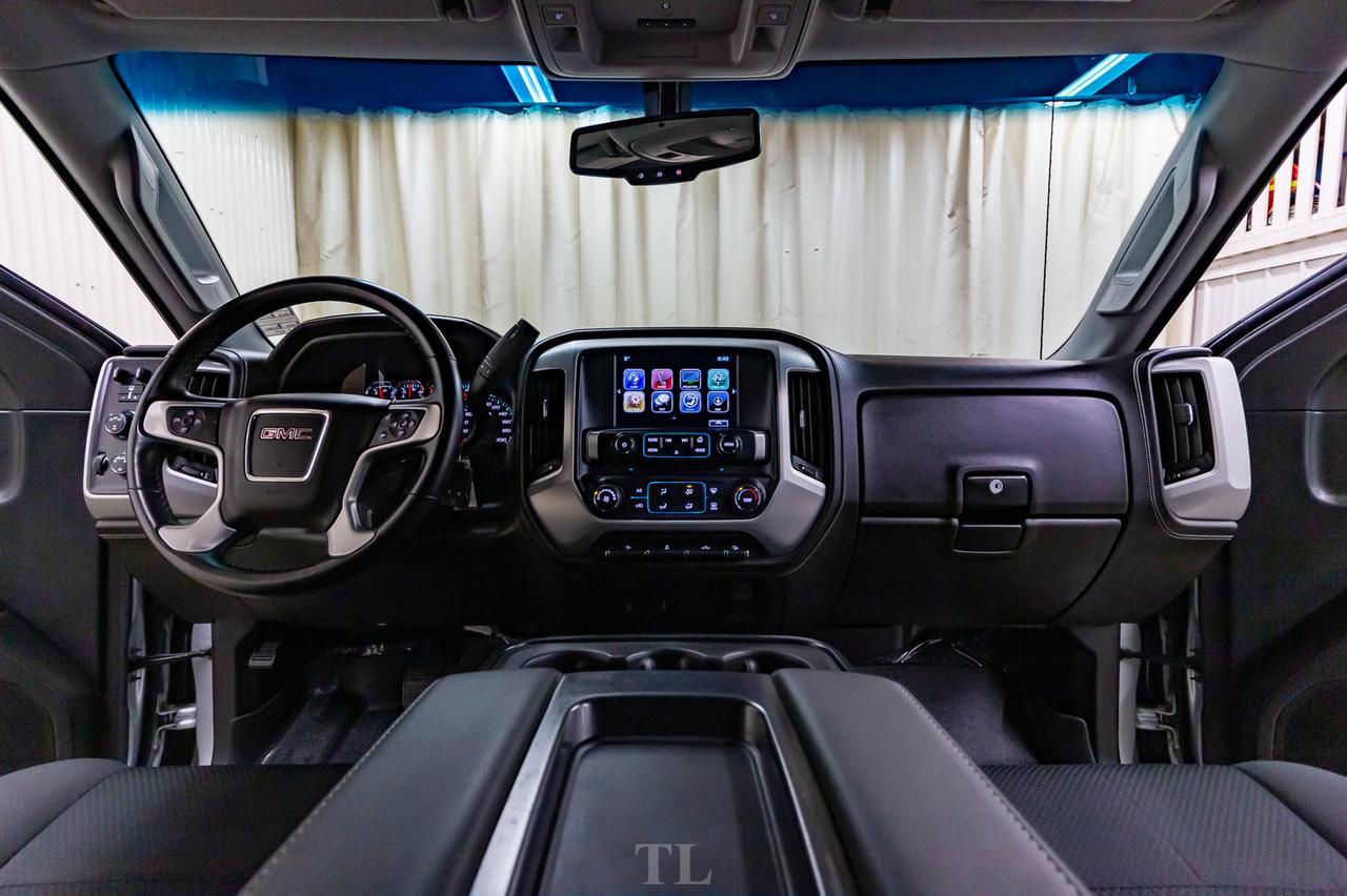 2018 GMC Sierra 2500HD 4x4 Crew Cab SLE Z71 BCam Red Deer AB