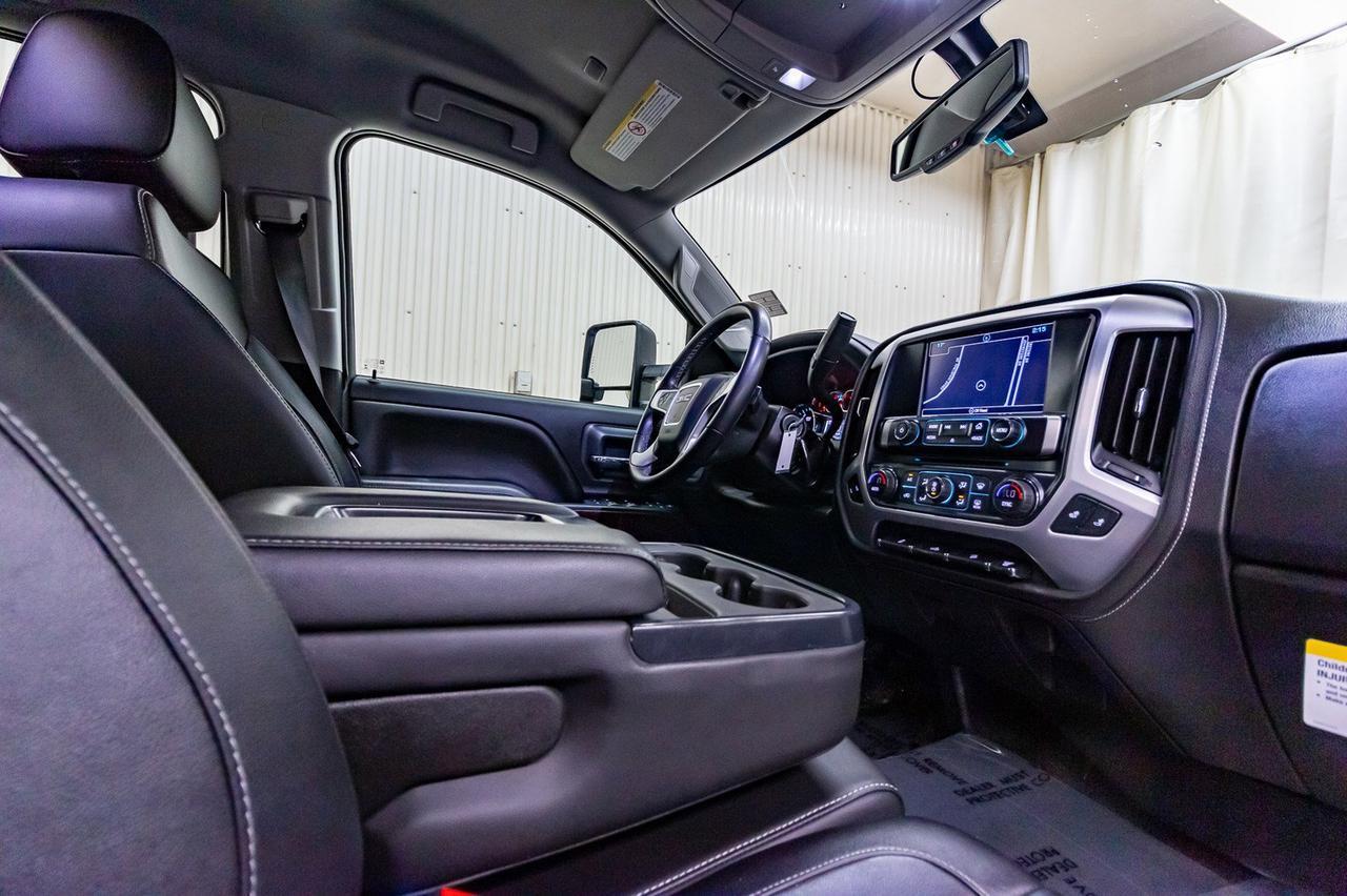 2018 GMC Sierra 2500HD 4x4 Crew Cab SLE Z71 Diesel Allison Leather Nav BCam Red Deer AB