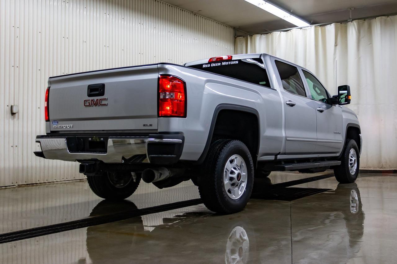 2018 GMC Sierra 2500HD 4x4 Crew Cab SLE Z71 Diesel Leather Nav Red Deer AB
