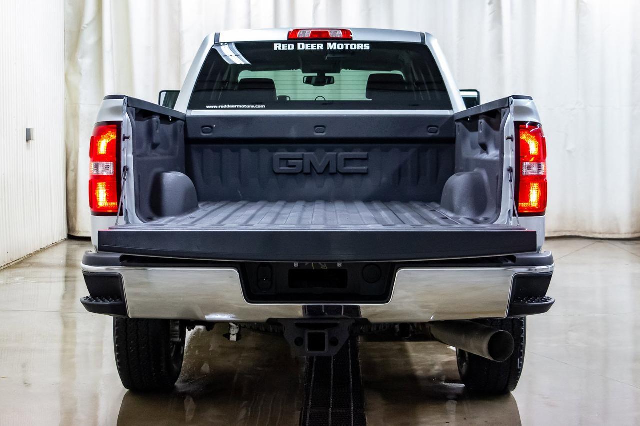 2018 GMC Sierra 2500HD 4x4 Crew Cab SLE Z71 Diesel Leather Nav Red Deer AB