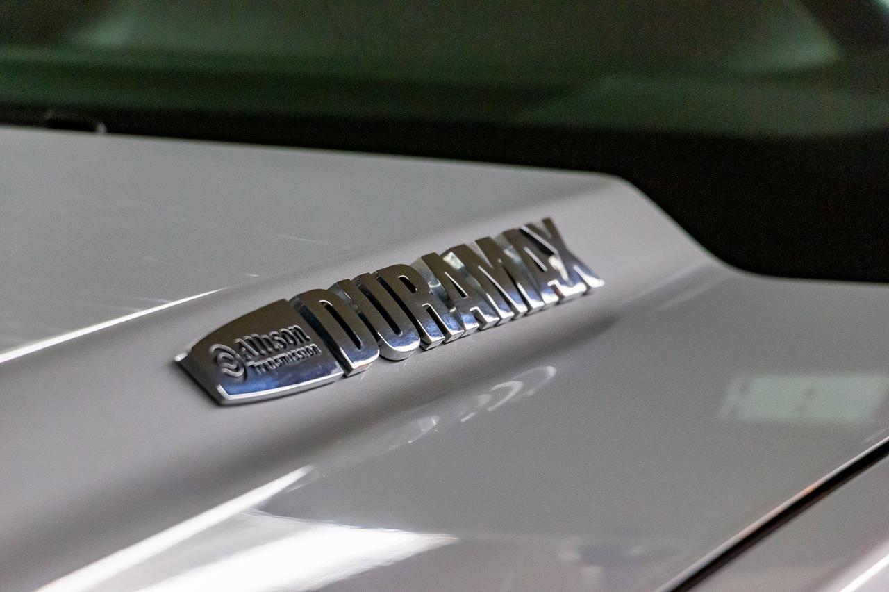 2018 GMC Sierra 2500HD 4x4 Crew Cab SLE Z71 Diesel Leather Nav Red Deer AB