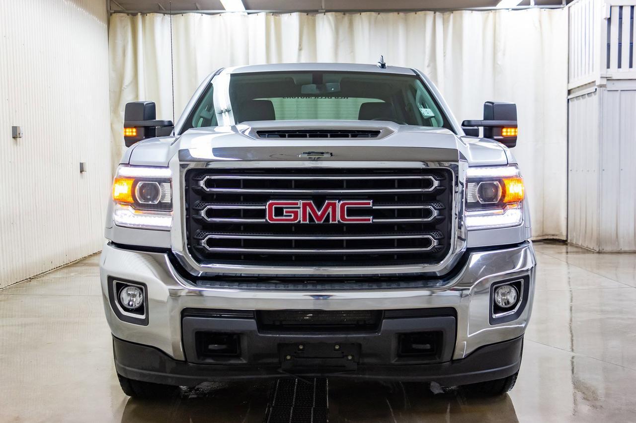 2018 GMC Sierra 2500HD 4x4 Crew Cab SLE Z71 Diesel Leather Nav Red Deer AB