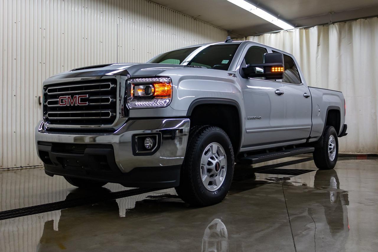 2018 GMC Sierra 2500HD 4x4 Crew Cab SLE Z71 Diesel Leather Nav Red Deer AB