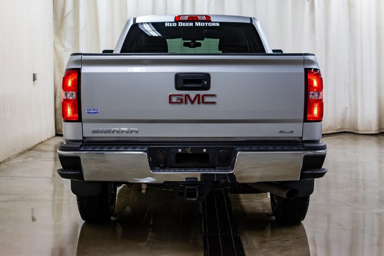 2018 GMC Sierra 2500HD 4x4 Crew Cab SLE Z71 Leather Nav BCam Red Deer AB