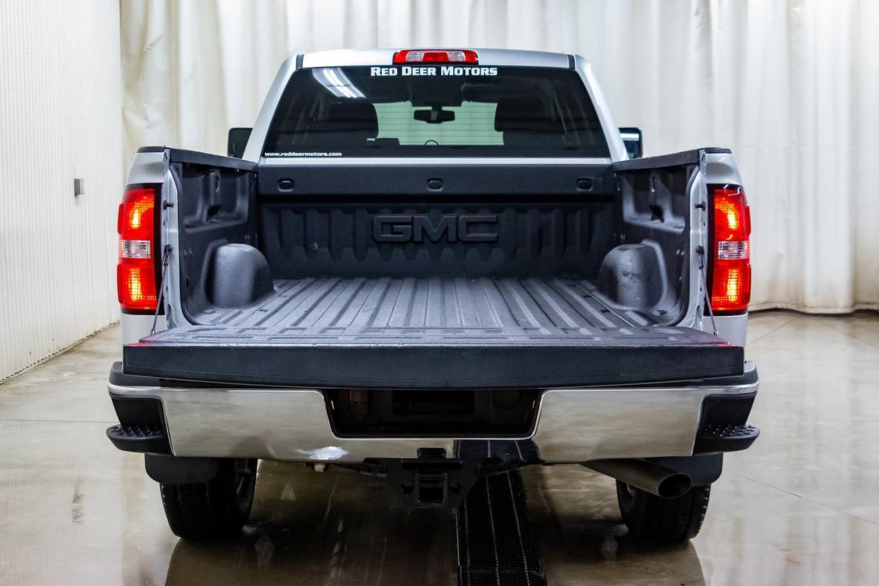 2018 GMC Sierra 2500HD 4x4 Crew Cab SLE Z71 Leather Nav BCam Red Deer AB