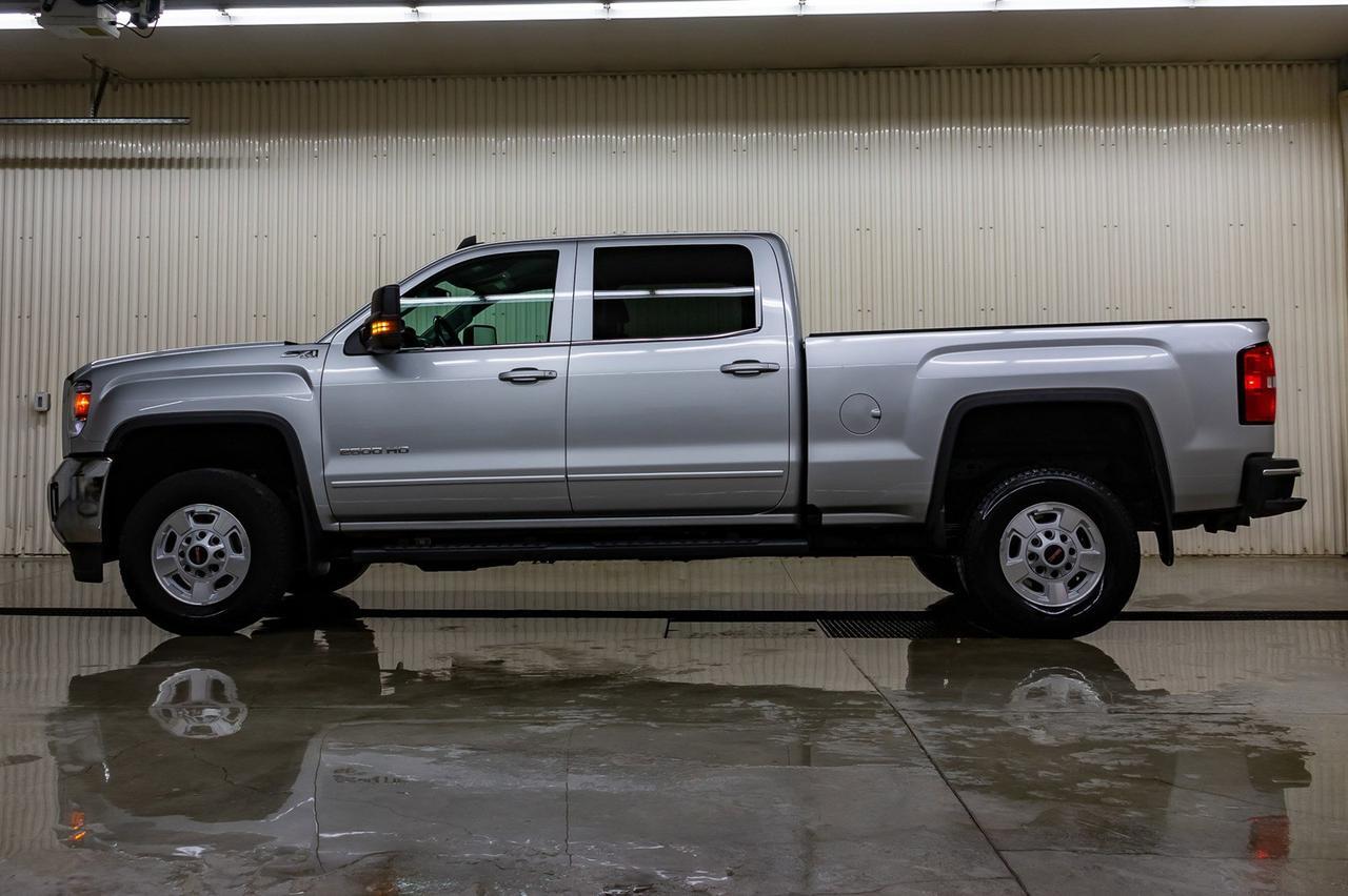 2018 GMC Sierra 2500HD 4x4 Crew Cab SLE Z71 Leather Nav BCam Red Deer AB