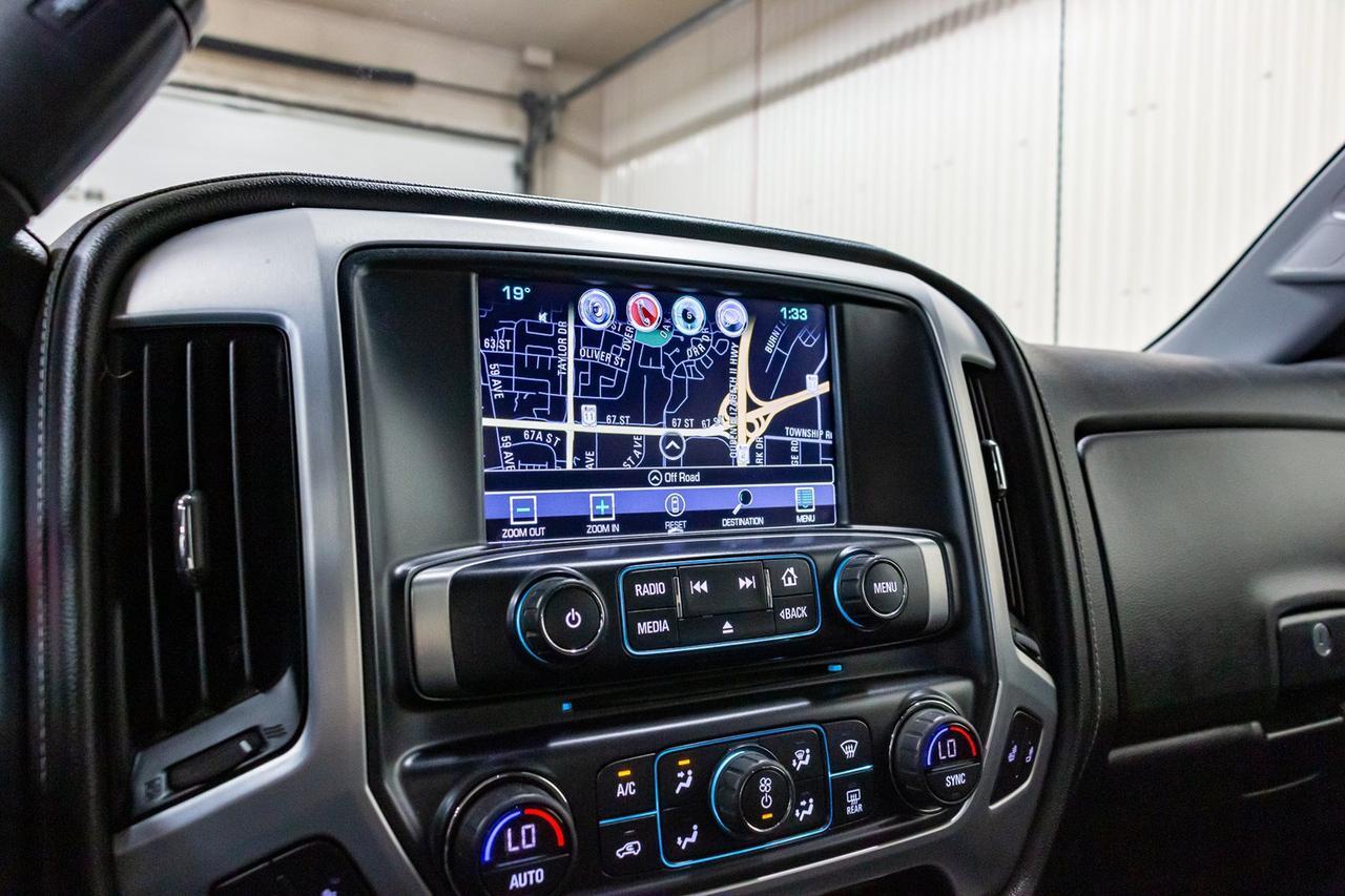 2018 GMC Sierra 2500HD 4x4 Crew Cab SLE Z71 Leather Nav BCam Red Deer AB