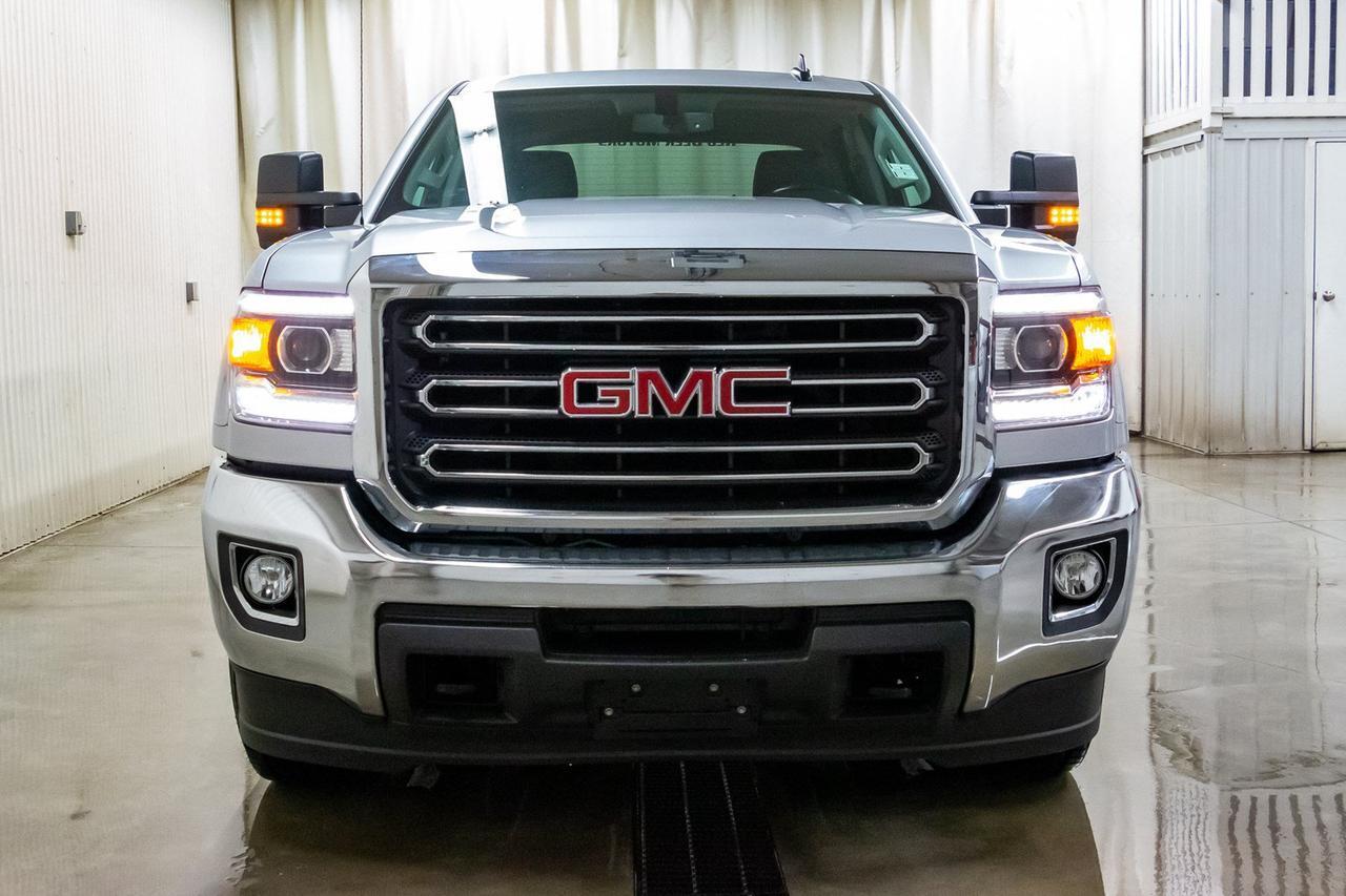 2018 GMC Sierra 2500HD 4x4 Crew Cab SLE Z71 Leather Nav Red Deer AB