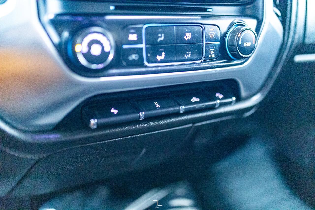 2018 GMC Sierra 2500HD 4x4 Crew Cab SLE Z71 PSeat BCam Red Deer AB