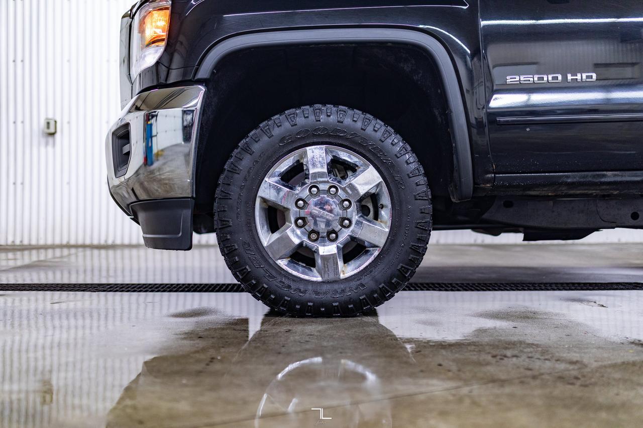 2018 GMC Sierra 2500HD 4x4 Crew Cab SLE Z71 PSeat BCam Red Deer AB