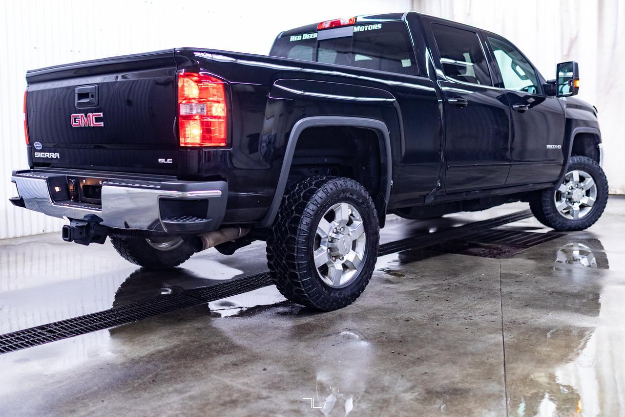 2018 GMC Sierra 2500HD 4x4 Crew Cab SLE Z71 PSeat BCam Red Deer AB