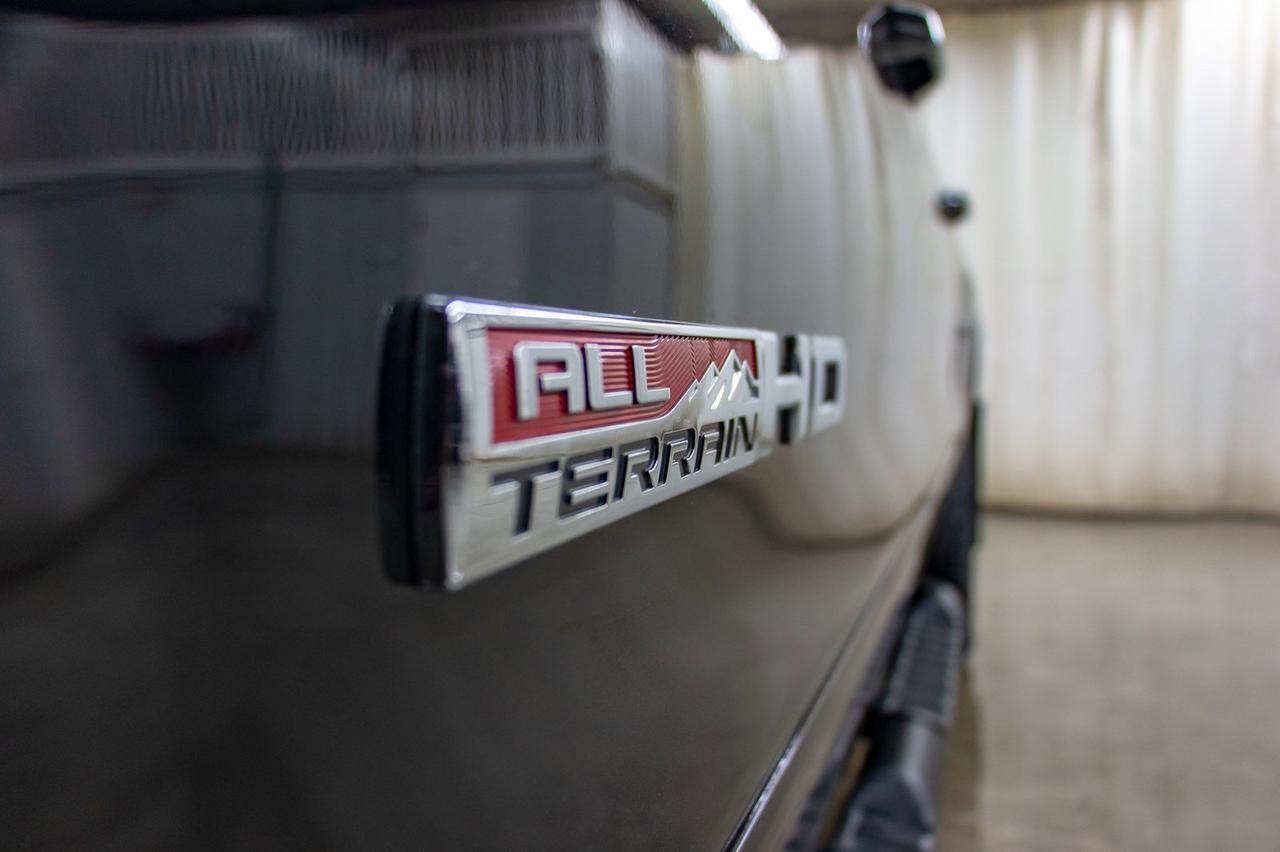 2018 GMC Sierra 2500HD 4x4 Crew Cab SLT All Terrain Diesel Red Deer AB