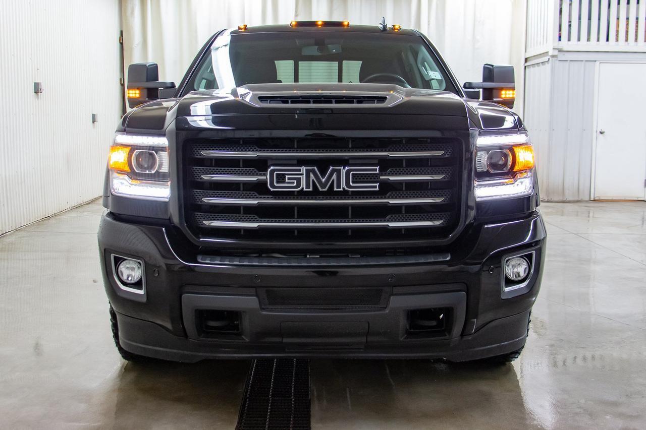 2018 GMC Sierra 2500HD 4x4 Crew Cab SLT All Terrain Diesel Red Deer AB