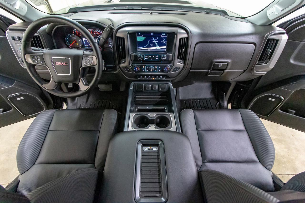 2018 GMC Sierra 2500HD 4x4 Crew Cab SLT All Terrain Diesel Red Deer AB