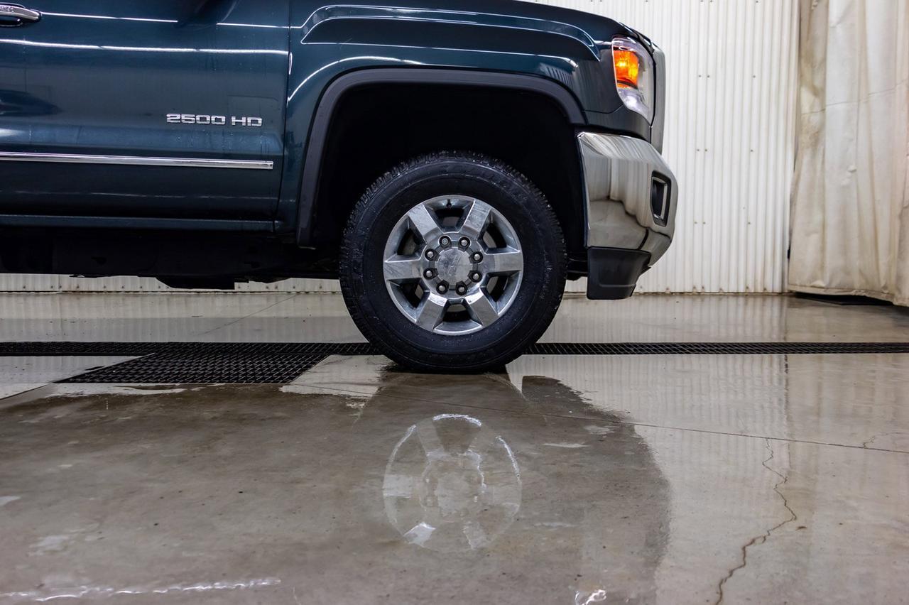 2018 GMC Sierra 2500HD 4x4 Crew Cab SLT Leather BCam Red Deer AB