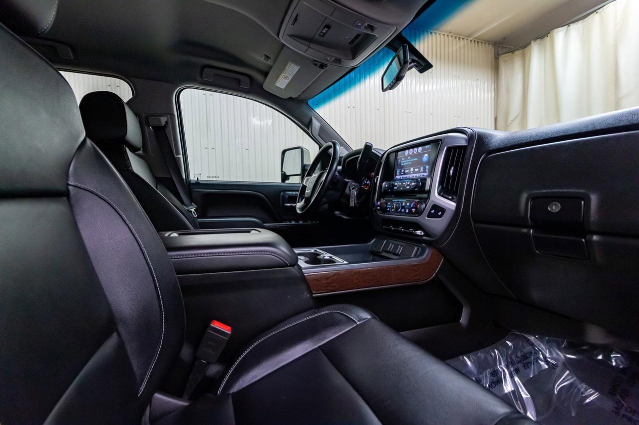 2018 GMC Sierra 2500HD 4x4 Crew Cab SLT Leather BCam Red Deer AB