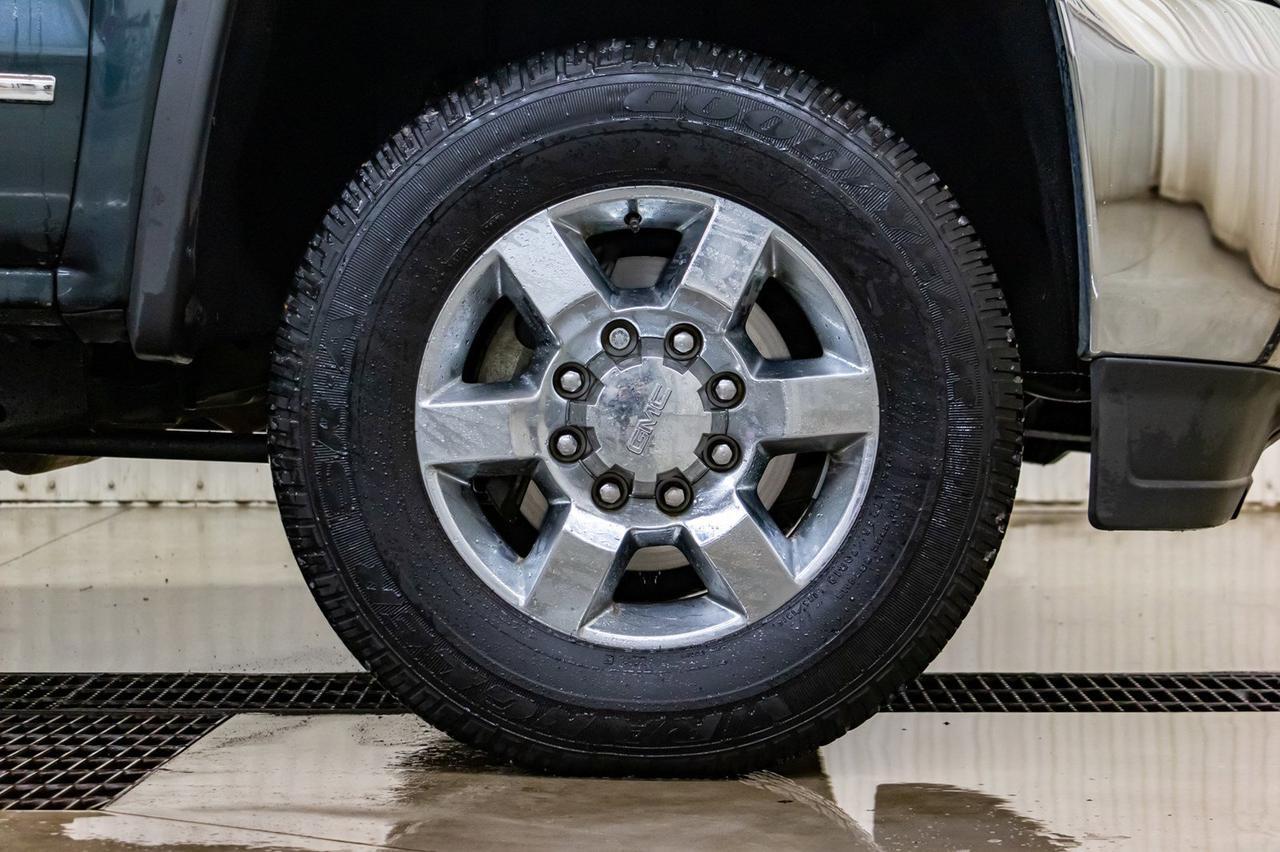 2018 GMC Sierra 2500HD 4x4 Crew Cab SLT Leather BCam Red Deer AB