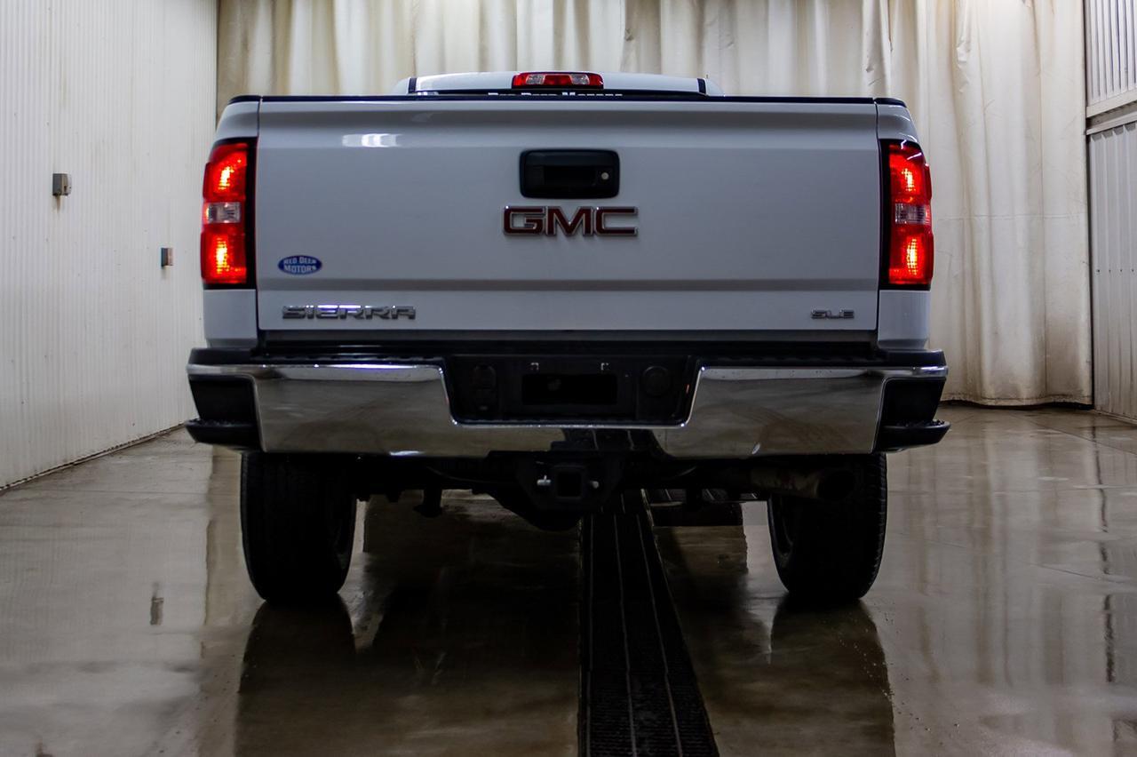2018 GMC Sierra 2500HD 4x4 Reg Cab SLE Longbox BCam Red Deer AB