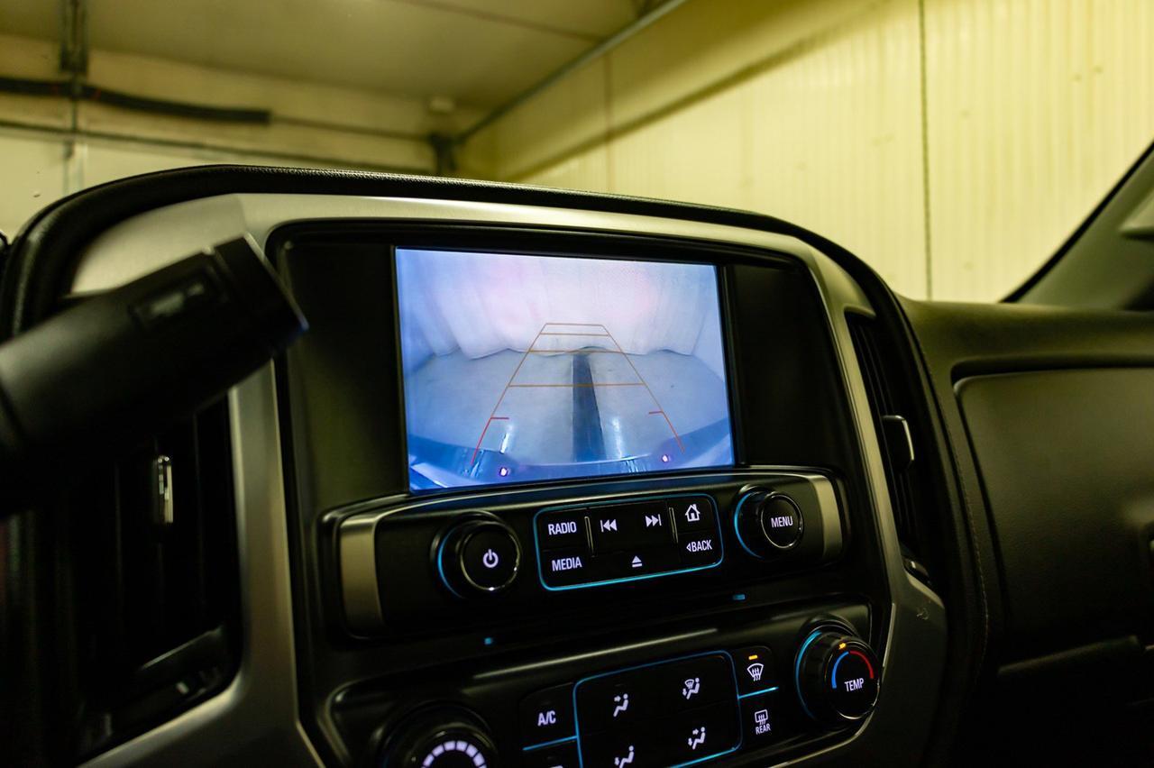 2018 GMC Sierra 2500HD 4x4 Reg Cab SLE Longbox BCam Red Deer AB