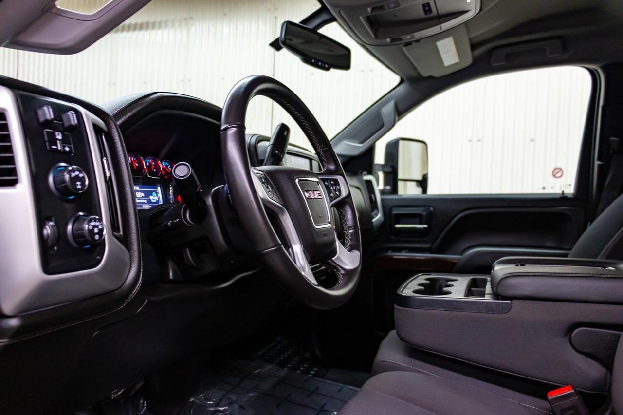 2018 GMC Sierra 2500HD 4x4 Reg Cab SLE Longbox BCam Red Deer AB