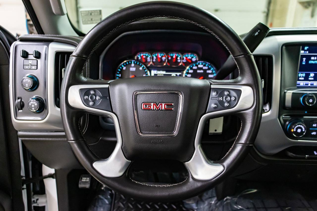 2018 GMC Sierra 2500HD 4x4 Reg Cab SLE Longbox BCam Red Deer AB