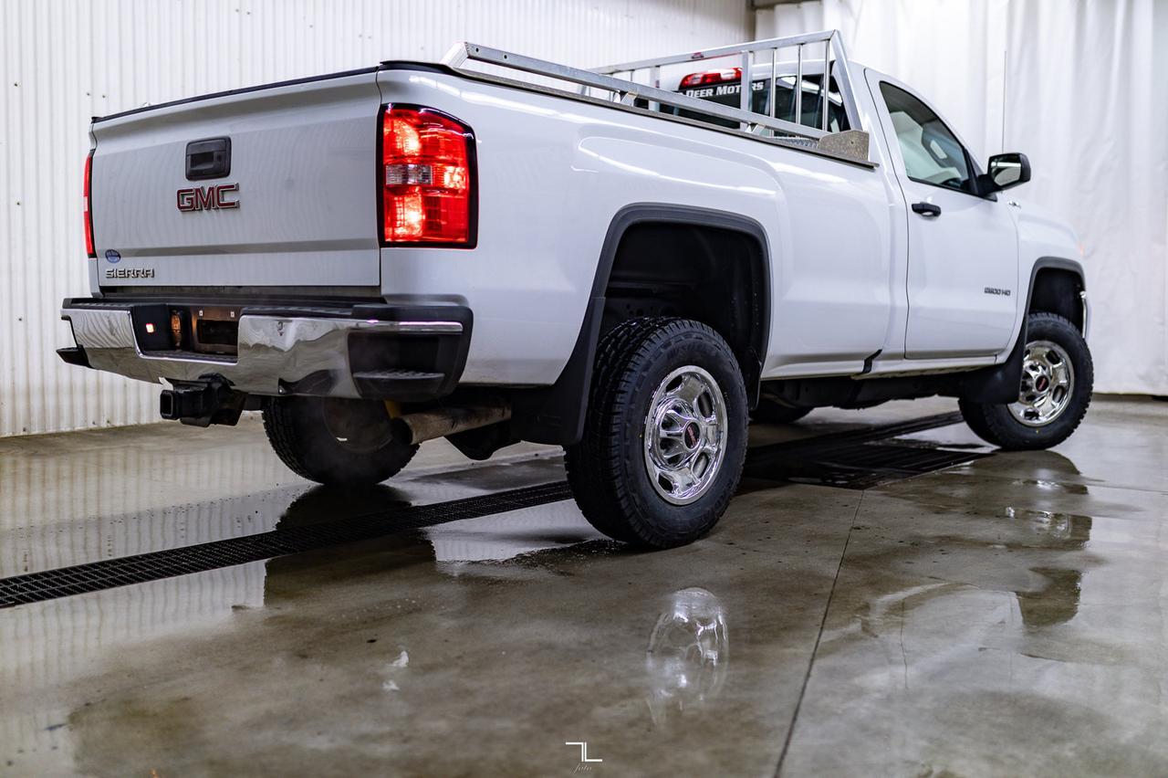 2018 GMC Sierra 2500HD 4x4 Reg Cab WT BCam Red Deer AB