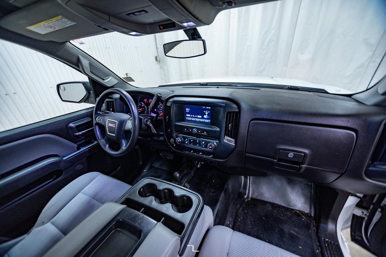 2018 GMC Sierra 2500HD 4x4 Reg Cab WT BCam Red Deer AB