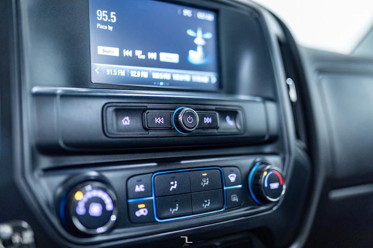 2018 GMC Sierra 2500HD 4x4 Reg Cab WT BCam Red Deer AB