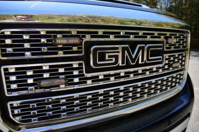 2018 GMC Sierra 2500HD Denali 4X4 / New Tires / ALLISON / Duramax Diesel! High Point NC