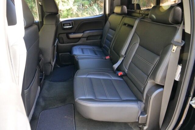 2018 GMC Sierra 2500HD Denali 4X4 / New Tires / ALLISON / Duramax Diesel! High Point NC