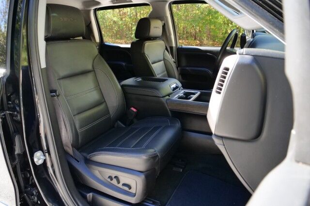 2018 GMC Sierra 2500HD Denali 4X4 / New Tires / ALLISON / Duramax Diesel! High Point NC