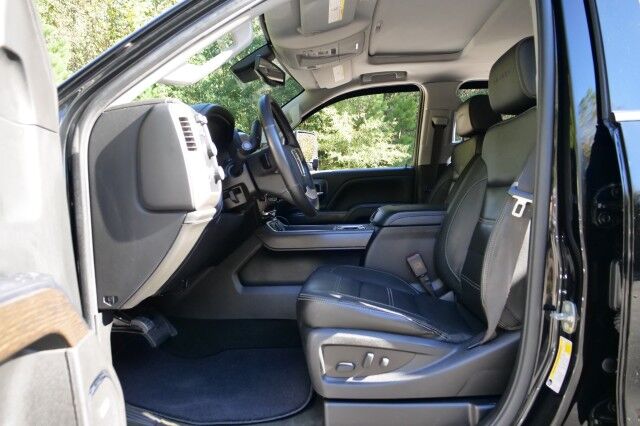 2018 GMC Sierra 2500HD Denali 4X4 / New Tires / ALLISON / Duramax Diesel! High Point NC