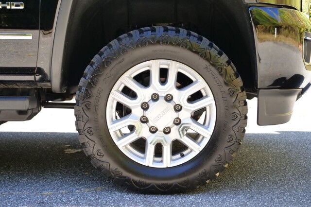 2018 GMC Sierra 2500HD Denali 4X4 / New Tires / ALLISON / Duramax Diesel! High Point NC